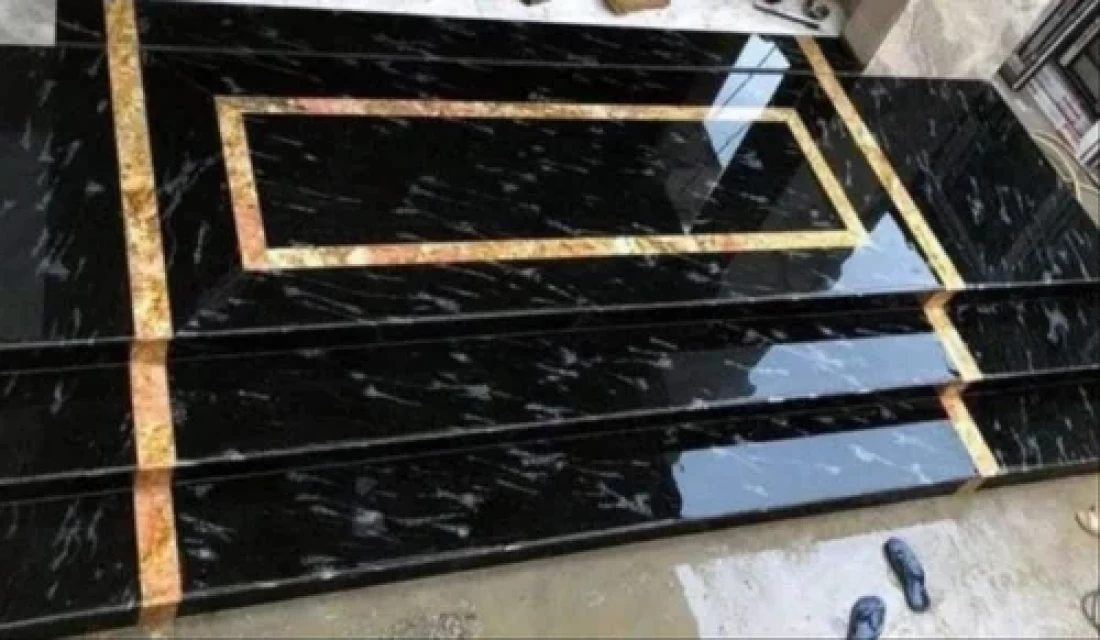 Fish Black Granite